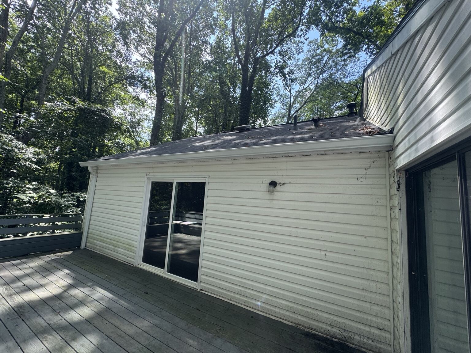 Rear elevation of the home after fascia and roofline work