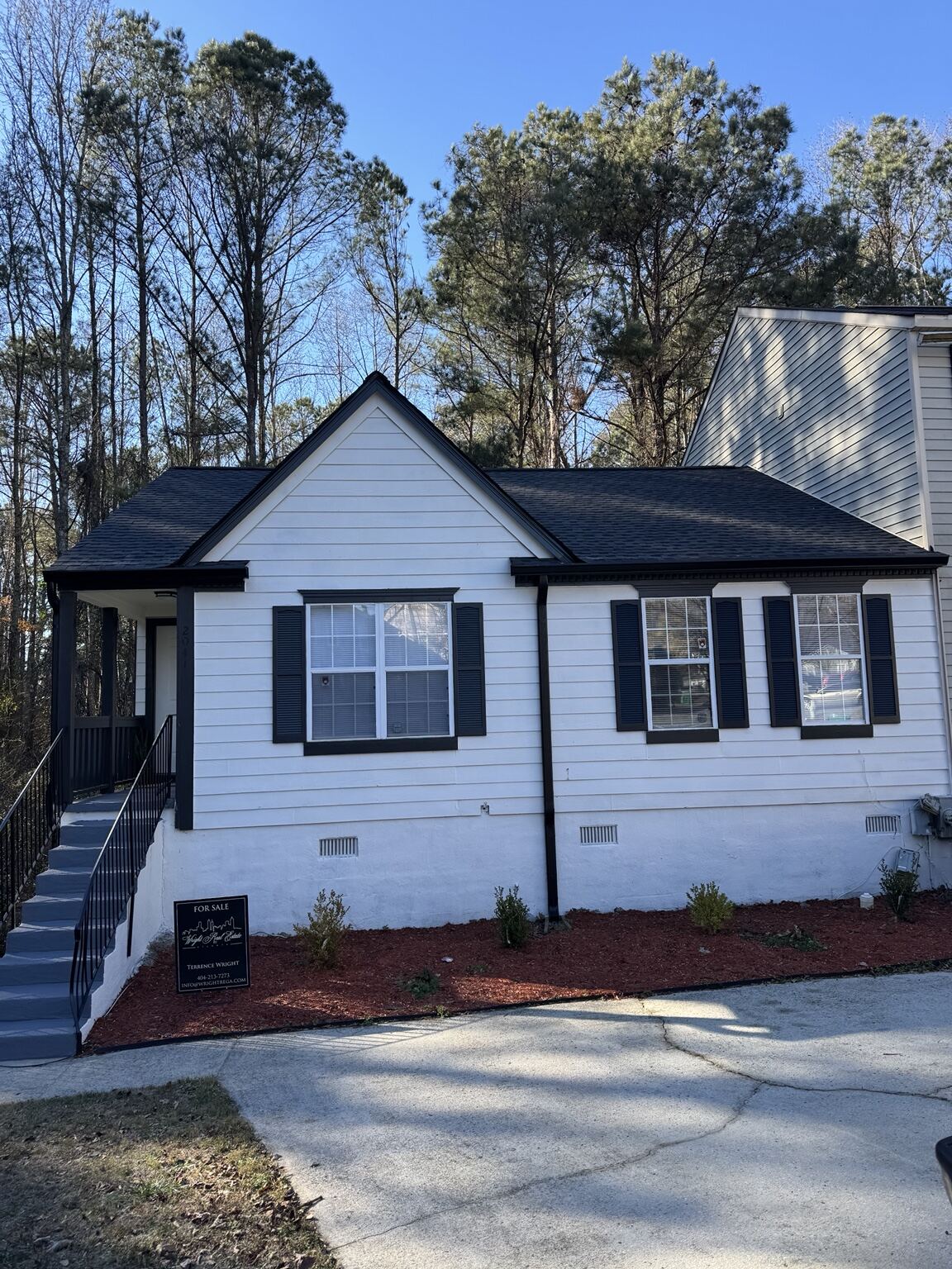 Gutter Cleaning & Maintenance